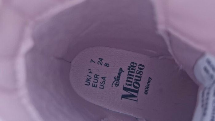 girl shoes size 7