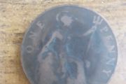 Great Britain UK 1918 One Penny George V Coin - free standard postage