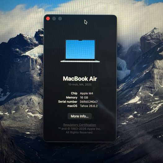 MacBook Air m4 (2025)