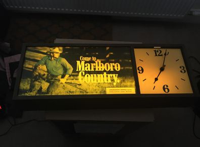 Marlboro Shop wall light Rare