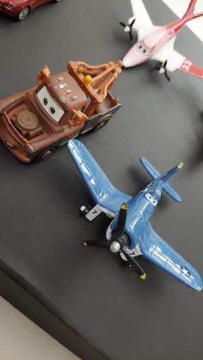 Die-cast /  toys