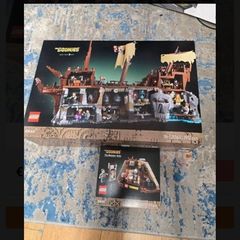 Lego goonies 21363 +  Walsh attic