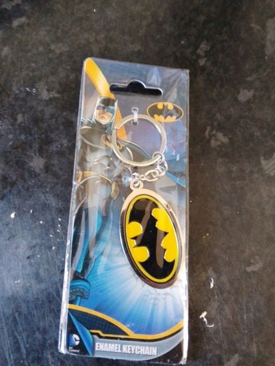 batman enamel keyring