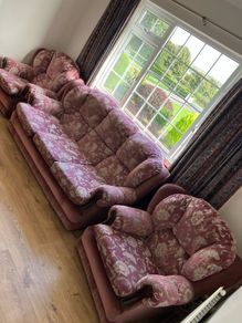 Sofa & 2 Singles (Free)