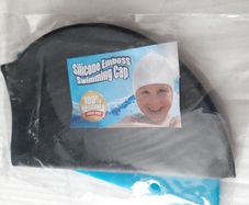 2 new swimming hats