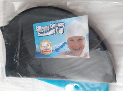 2 new swimming hats
