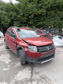 Breaking dacia sandero stepway 2015 1L petrol