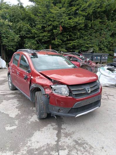 Breaking dacia sandero stepway 2015 1L petrol