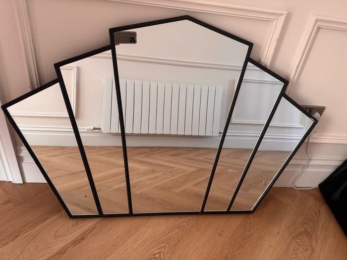 mirror