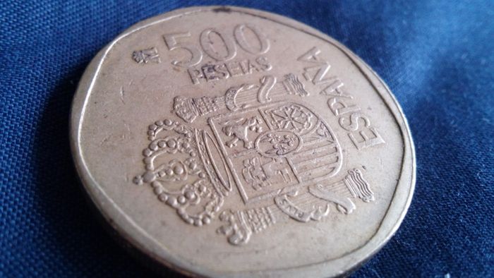 500 Spanish Peseta Coin. 1988.