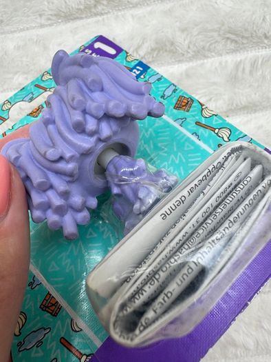 Littlest Pet Shop LPS Purple Komondor Dog Mop Maddy Mopton 1-121 DIRty Please see Pictures