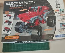 STEM Mechanics Lab  Monster Truck Building Set