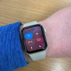 apple se watch