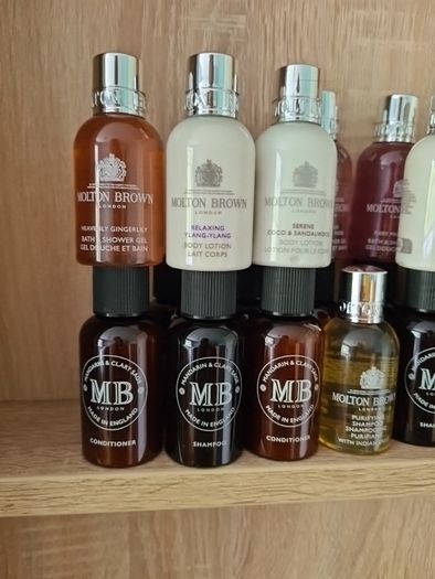 Molton Brown mid sized bottles 50ml each. 4 bottles for 10e