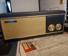 Rare Vintage Marconiphone 4020, from the 60s, in reasonably good condition, with power but unsure how to operate, needs some TLC