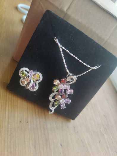 pendant set