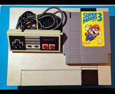 NES (Nintendo Entertainment System) Console