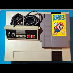 NES (Nintendo Entertainment System) Console