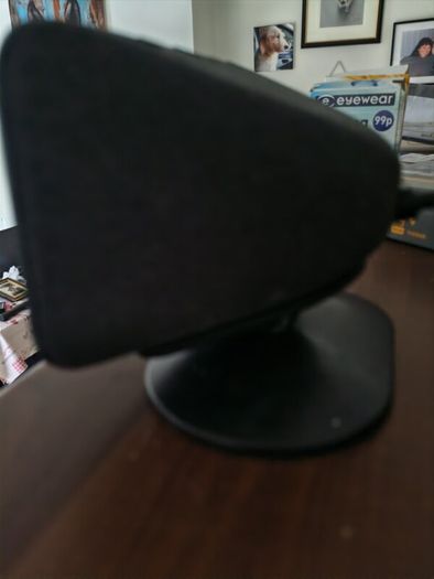Amazon Echo show 5 newest gen with stand