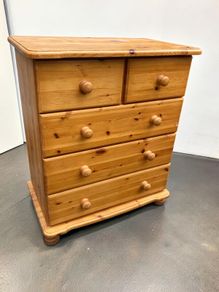 Chest of Drawers - Pine