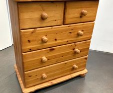 Chest of Drawers - Pine
