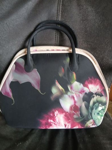 New TED BAKER Cosmetic Bag