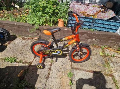 kids bike with stabilisers