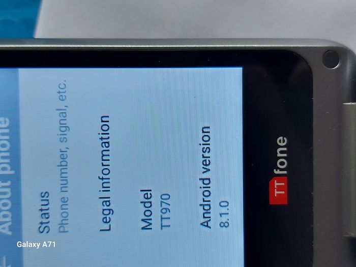TTPhone, Flip Phone, Model TT970, in excellent like new condition