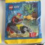 LEGO City Polybags with minifigures and accessories Image 3