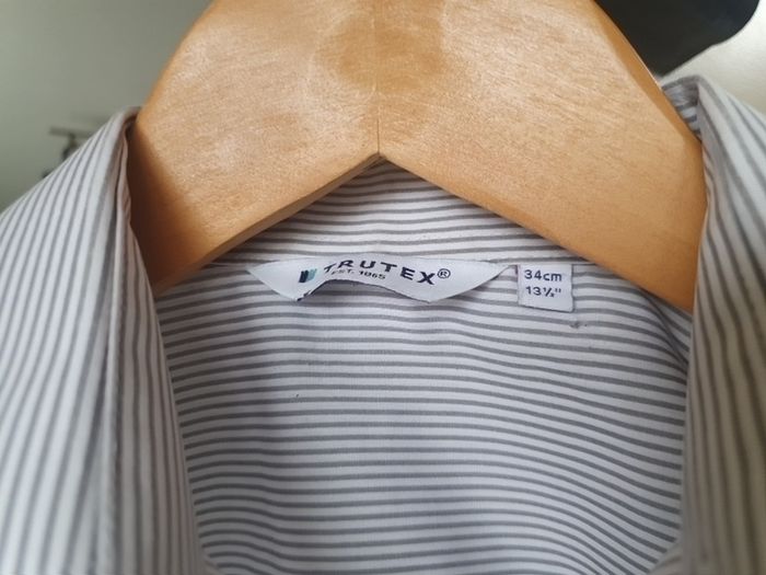 Portlaoise College boys school shirts