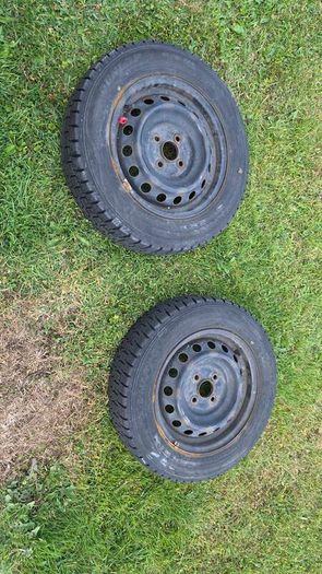 2 good condition tyres with wheels 14inch