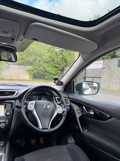 Nissan qashqai 2014 High spec manwal new nct