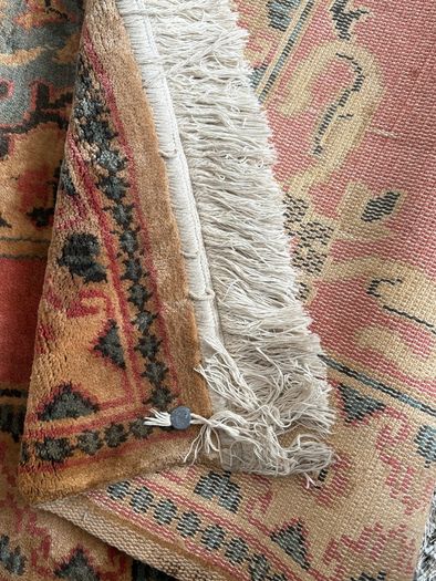 Traditional Oriental style wool rug