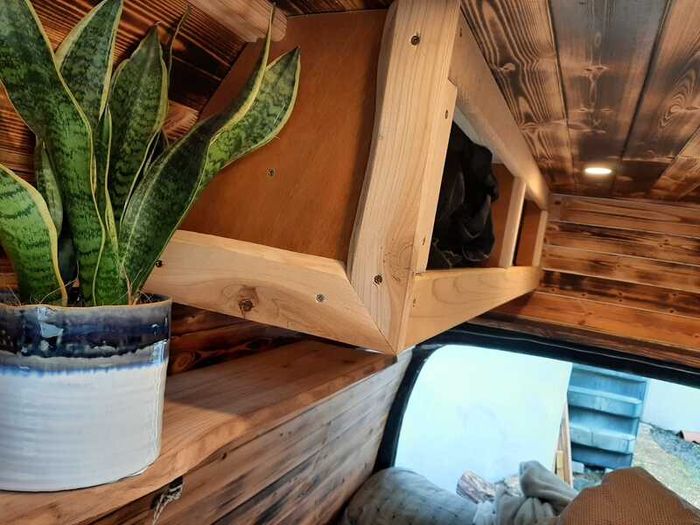 2001 Toyota HiAce