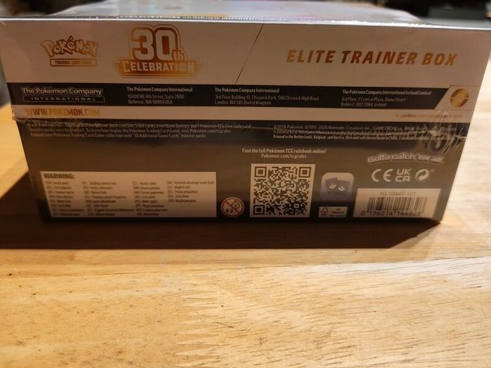Pokemon Tcg 30th Anniversary Elite Trainer Box (etb) English