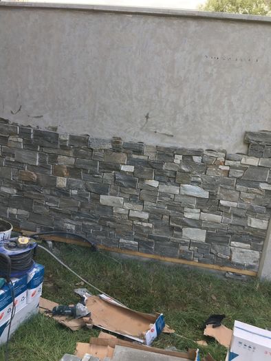 Bricklayer stonemason available