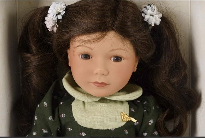 ORIGINAL Margaret Steiff Doll In Box With Small Deer