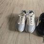 FREE trainers Image 4