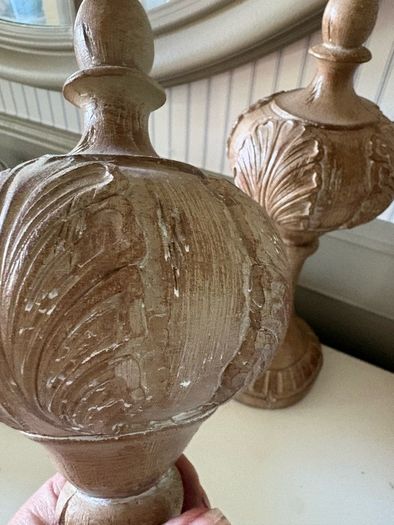 New 37cm high wood effect pumpkin finial with whitewash finish