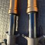 Gsxr 1000 K7 Forks Image 3