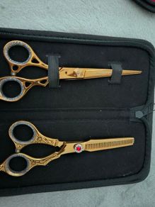 Barber scissors set