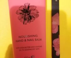 Brand new Ted Baked hand and nail file duo