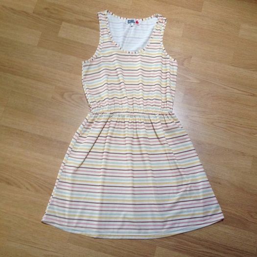 Never worn River Island summer dress