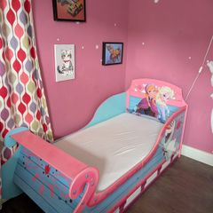 Frozen Toddler bed, Girls toddler bed