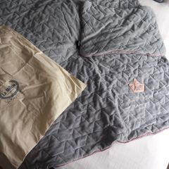 Designer La Millou Baby quilt set