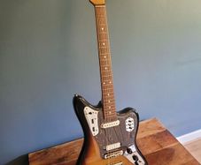 Fender Jaguar 62 Reissue CIJ