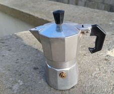 Vintage Verna 1 Cup Expresso Maker