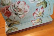 place mats x 6