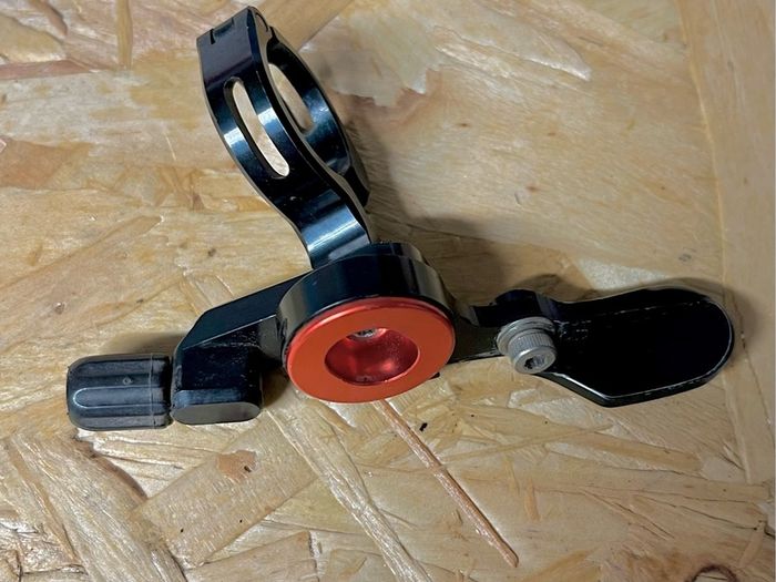 ZTT dropper seat post lever