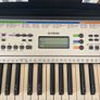 yamaha keyboard & stand Image 3